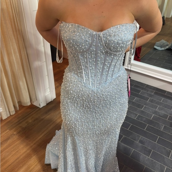 Portia and Scarlett Shimmering Silver Corset Gown - Picture 2 of 5